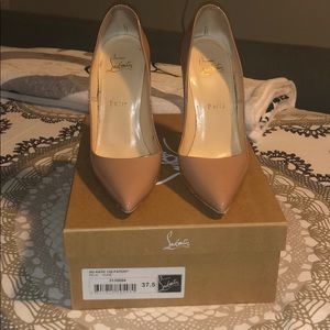 Christian Louboutin So Kate